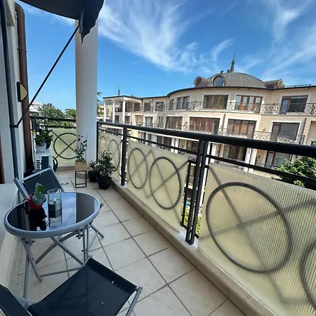 Sky Penthouse & Jacuzzi *